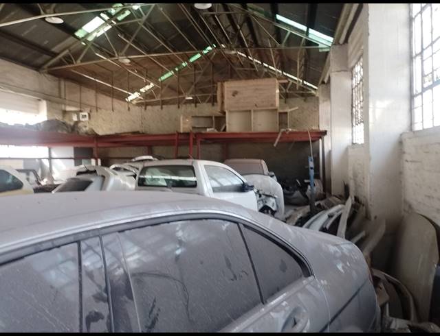 1,400M² INDUSTRIAL YARD FOR SALE IN VEREENIGING INDUSTRIAL